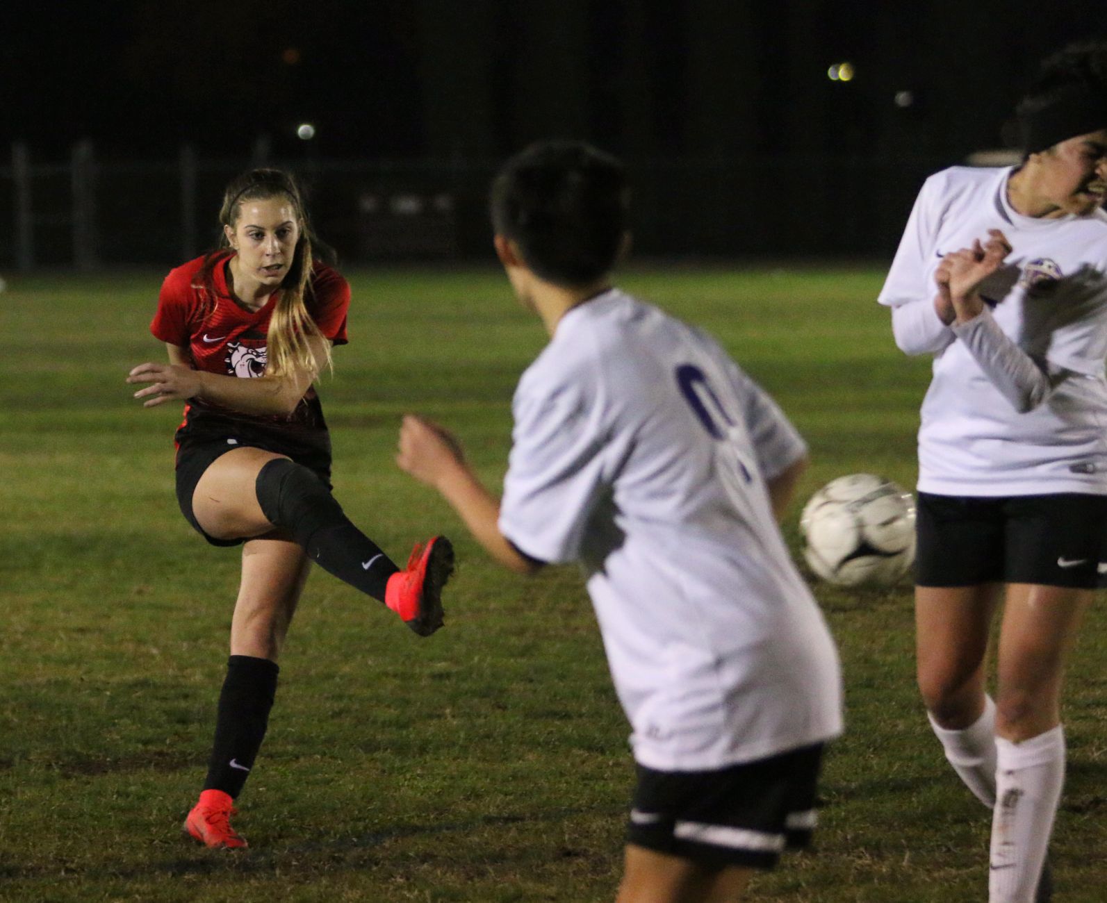 In control: Bullpups start fast, cruise to victory